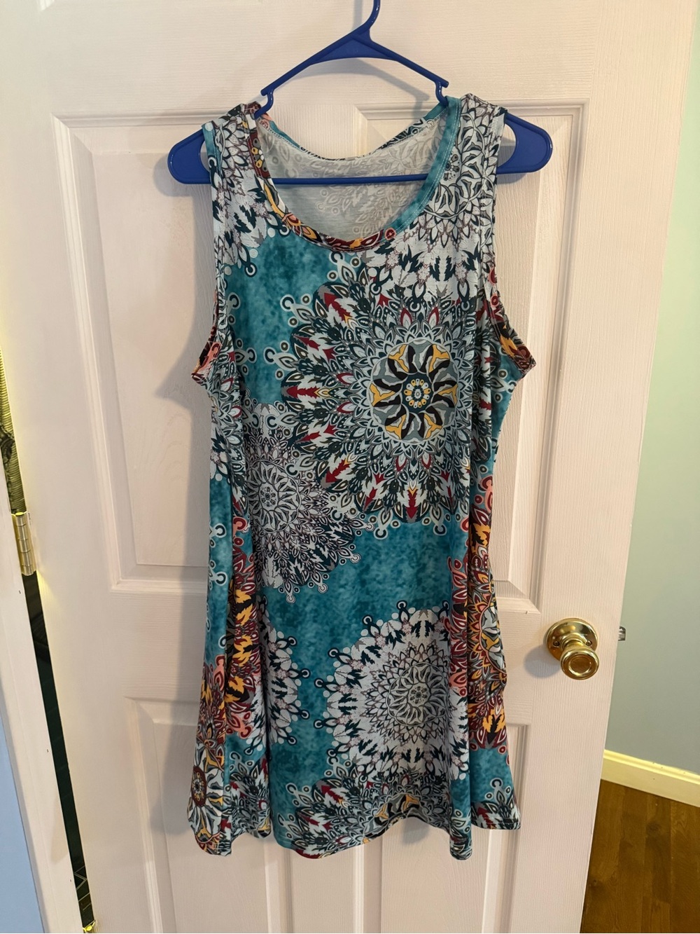 Sleeveless Teal Medallion Print Tunic Dress